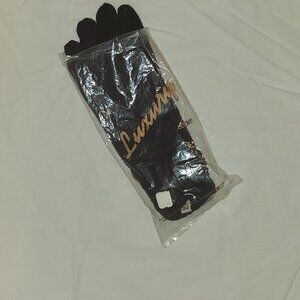 VTG NWT Luxury Black Knit Gloves Size Large 100% Acrylic Made in Japan